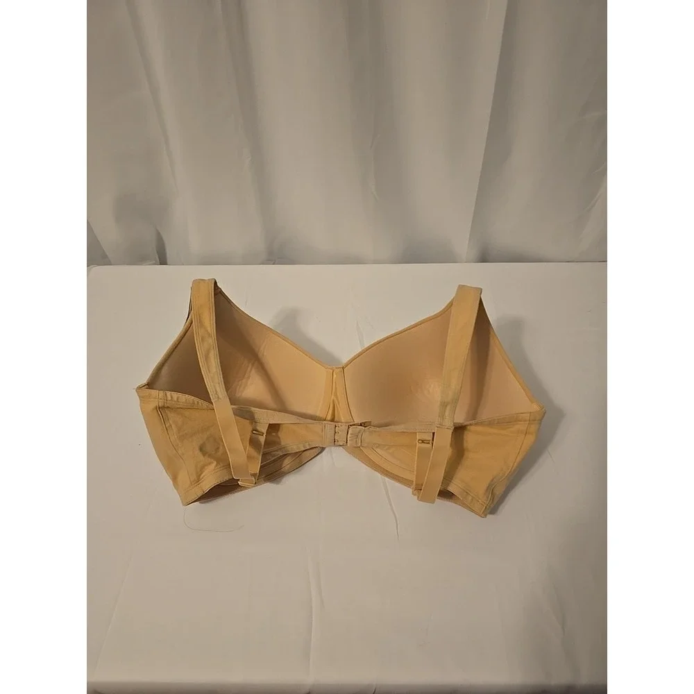 Fruit of the Loom Women's Anti-Gravity Wirefree Bra, Style FT663, Size 42 DD